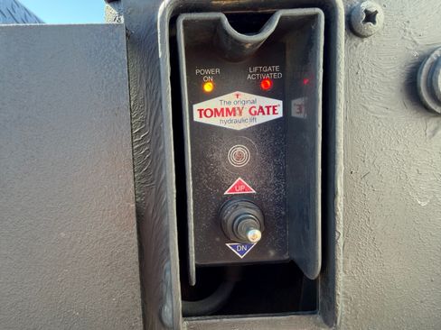 Used 2012 Ford F350 image 12