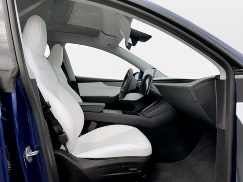 Used 2026 Tesla Model Y RWD image 19