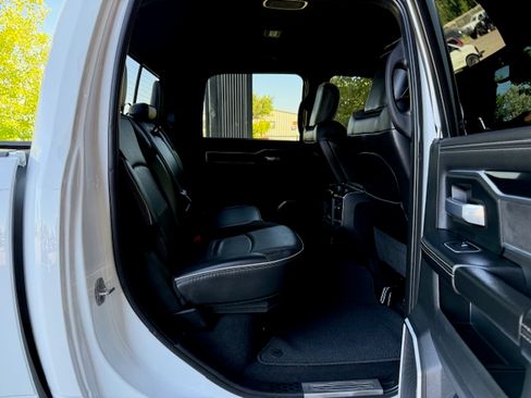 Used 2020 RAM 3500 Laramie image 18