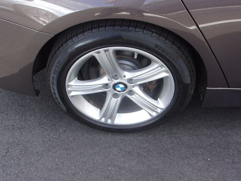 Used 2014 BMW 328i xDrive Wagon AWD/4WD image 37