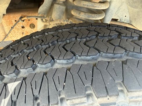 Used 2003 Ford F350 2WD Regular Cab DRW Super Duty image 6
