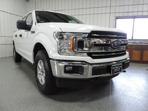 Used 2018 Ford F150 XLT image 9