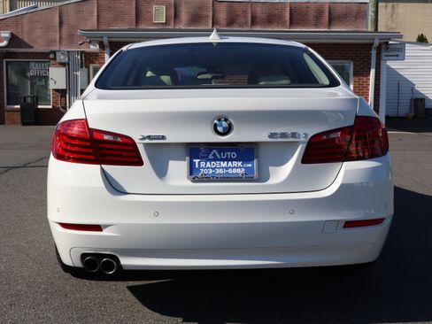 Used 2016 BMW 528i xDrive Sedan AWD/4WD image 7