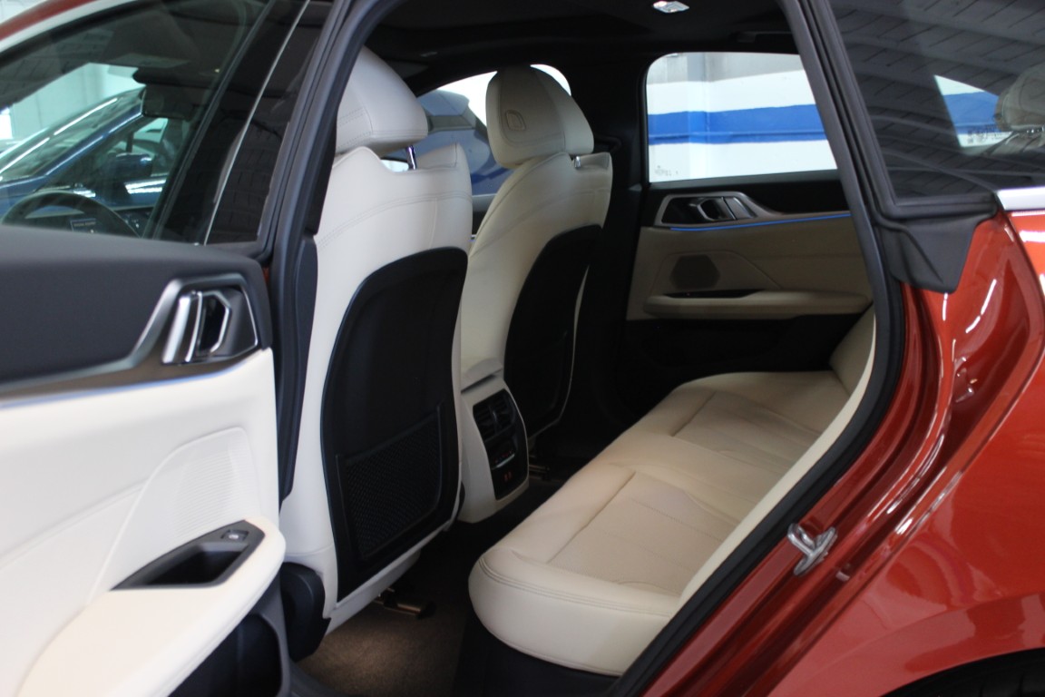 Used 2024 BMW i4 eDrive35 RWD image 36