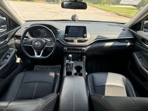 Used 2021 Nissan Altima 2.5 SR FWD image 18