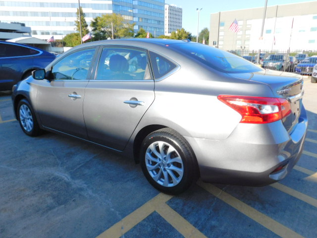 Used 2019 Nissan Sentra SV FWD image 5