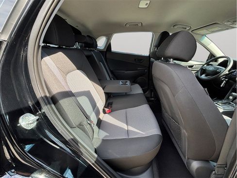 Used 2020 Hyundai Kona SE image 32