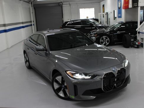 Used 2023 BMW i4 eDrive35 image 12