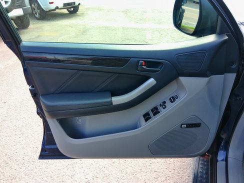 Used 2007 Toyota 4Runner Limited image 22