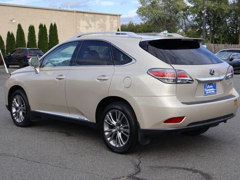 Used 2013 Lexus RX 450h image 8