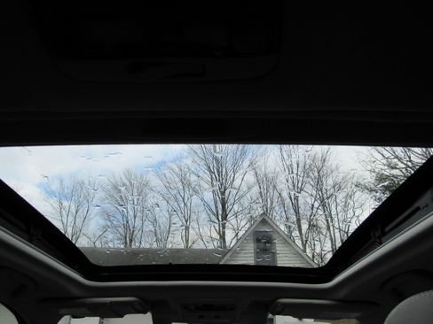 Used 2016 Subaru Forester 2.5i Limited image 23