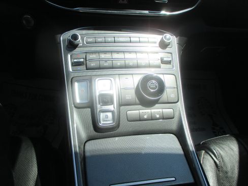 Used 2021 Hyundai Santa Fe SEL Premium FWD image 7