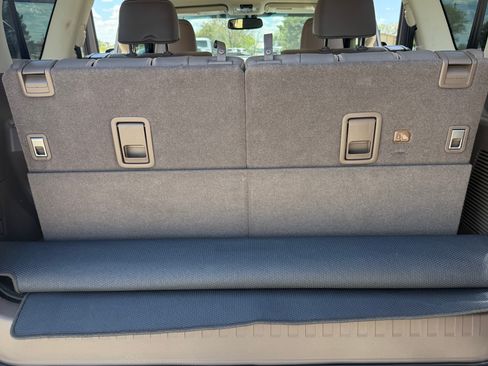 Used 2018 Lexus GX 460 AWD/4WD image 10