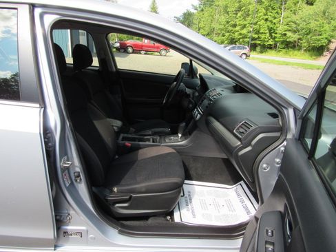 Used 2016 Subaru Impreza 2.0i Sedan AWD/4WD image 19