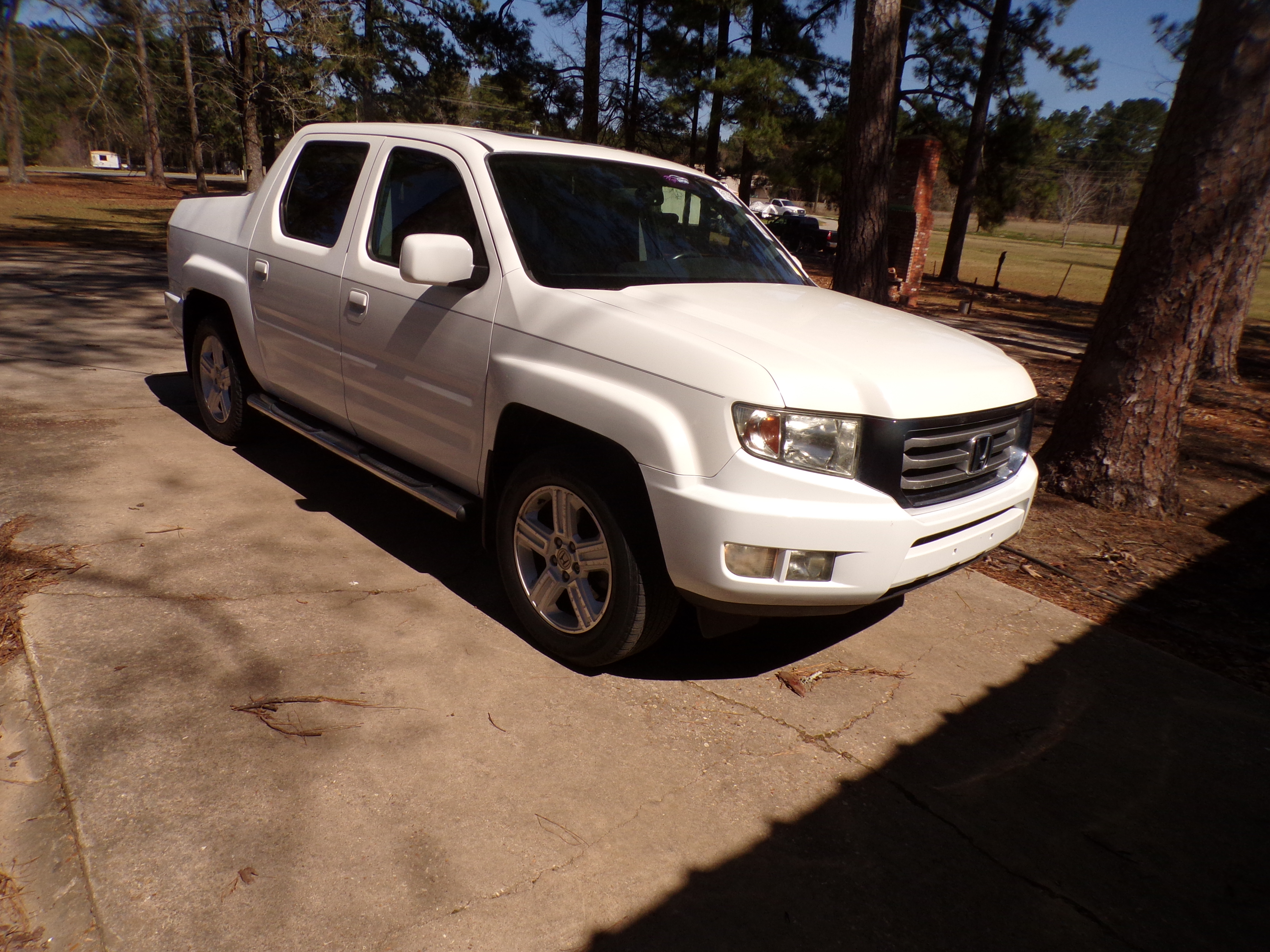 Used 2014 Honda Ridgeline Sport image 1