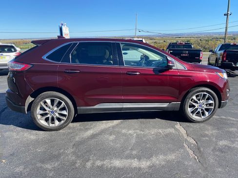 Used 2018 Ford Edge Titanium image 6