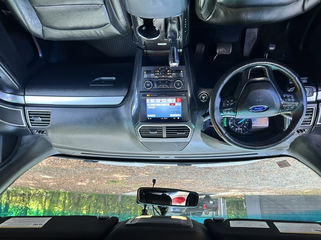 Used 2017 Ford Explorer FWD XLT image 21