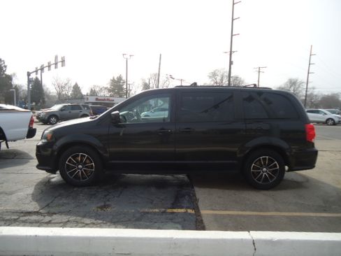 Used 2018 Dodge Grand Caravan GT image 7