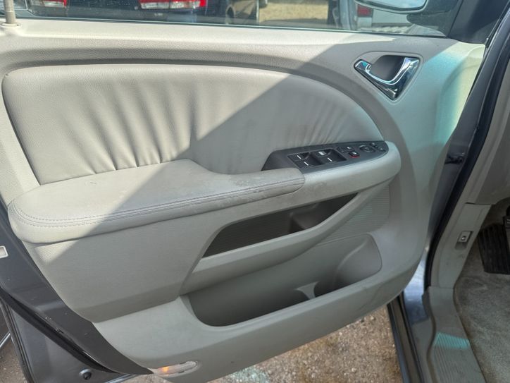Used 2006 Honda Odyssey EX-L image 3