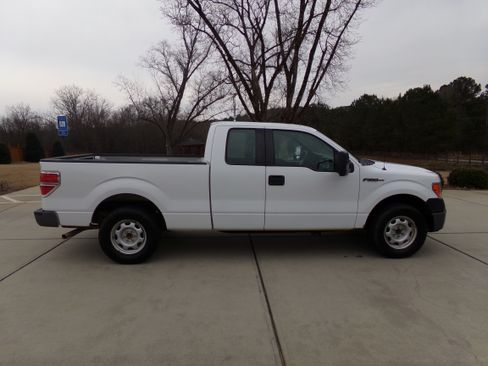 Used 2010 Ford F150 XL image 6
