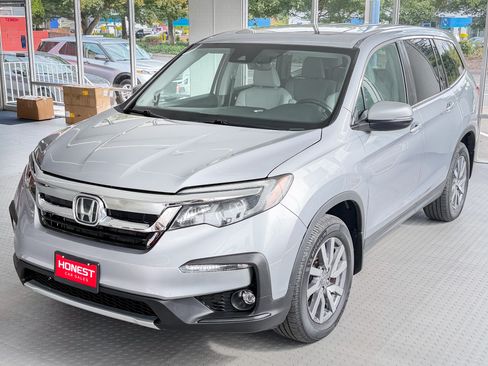 Used 2019 Honda Pilot AWD EX-L image 3