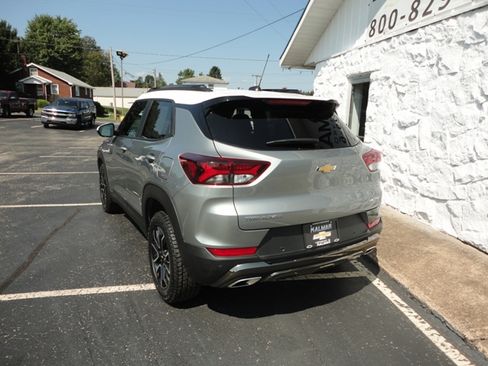 Used 2023 Chevrolet TrailBlazer ACTIV image 11