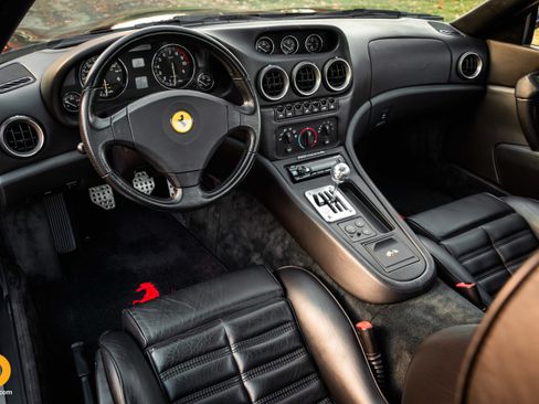 Used 1998 Ferrari 550 Maranello image 13