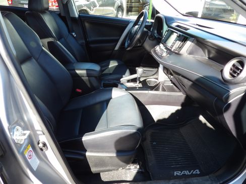 Used 2017 Toyota RAV4 Limited image 20