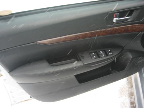 Used 2013 Subaru Legacy 2.5i Limited image 8