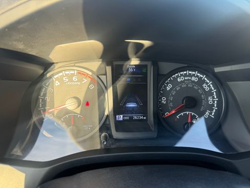 Used 2021 Toyota Tacoma SR5 image 19