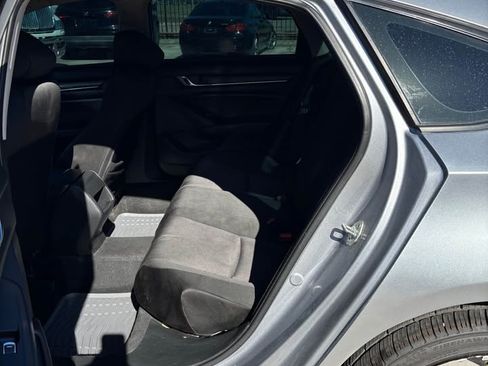 Used 2021 Honda Accord LX image 11