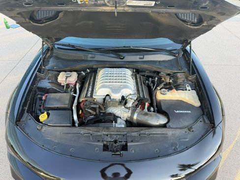 Used 2019 Dodge Charger SRT Hellcat RWD image 16