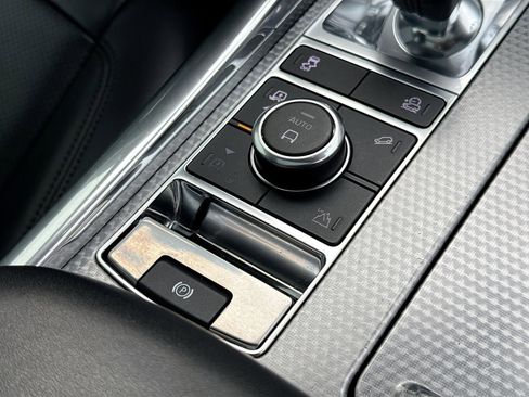 Used 2019 Land Rover Range Rover Sport Sport Supercharged image 35