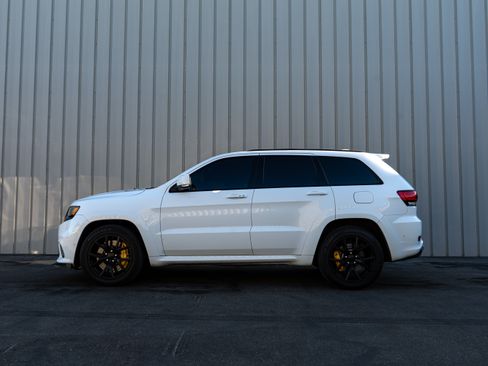 Used 2018 Jeep Grand Cherokee Trackhawk image 5