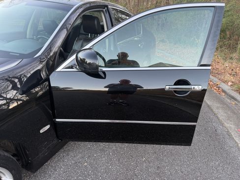 Used 2010 INFINITI M35 image 31