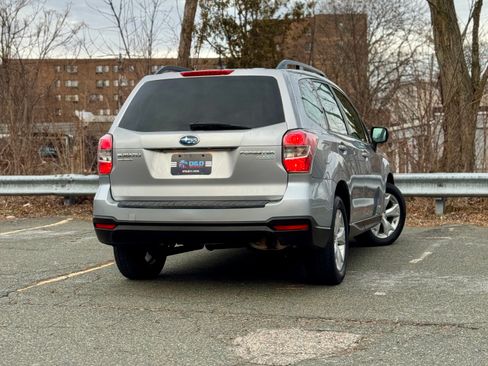 Used 2015 Subaru Forester 2.5i image 5