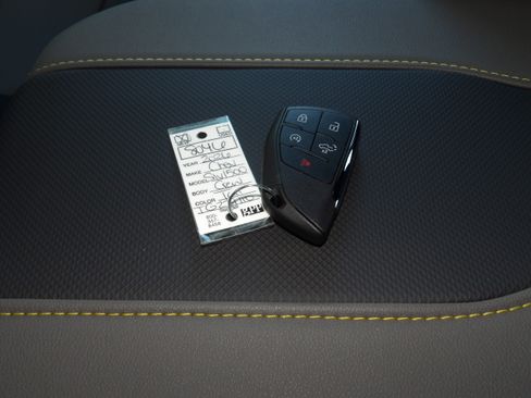 New 2026 Chevrolet Silverado 1500 ZR2 image 44