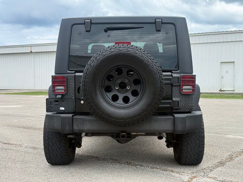 Used 2017 Jeep Wrangler Sport AWD/4WD image 37