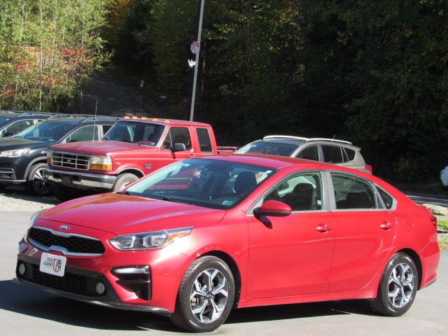 Used 2019 Kia Forte Sedan FWD image 2
