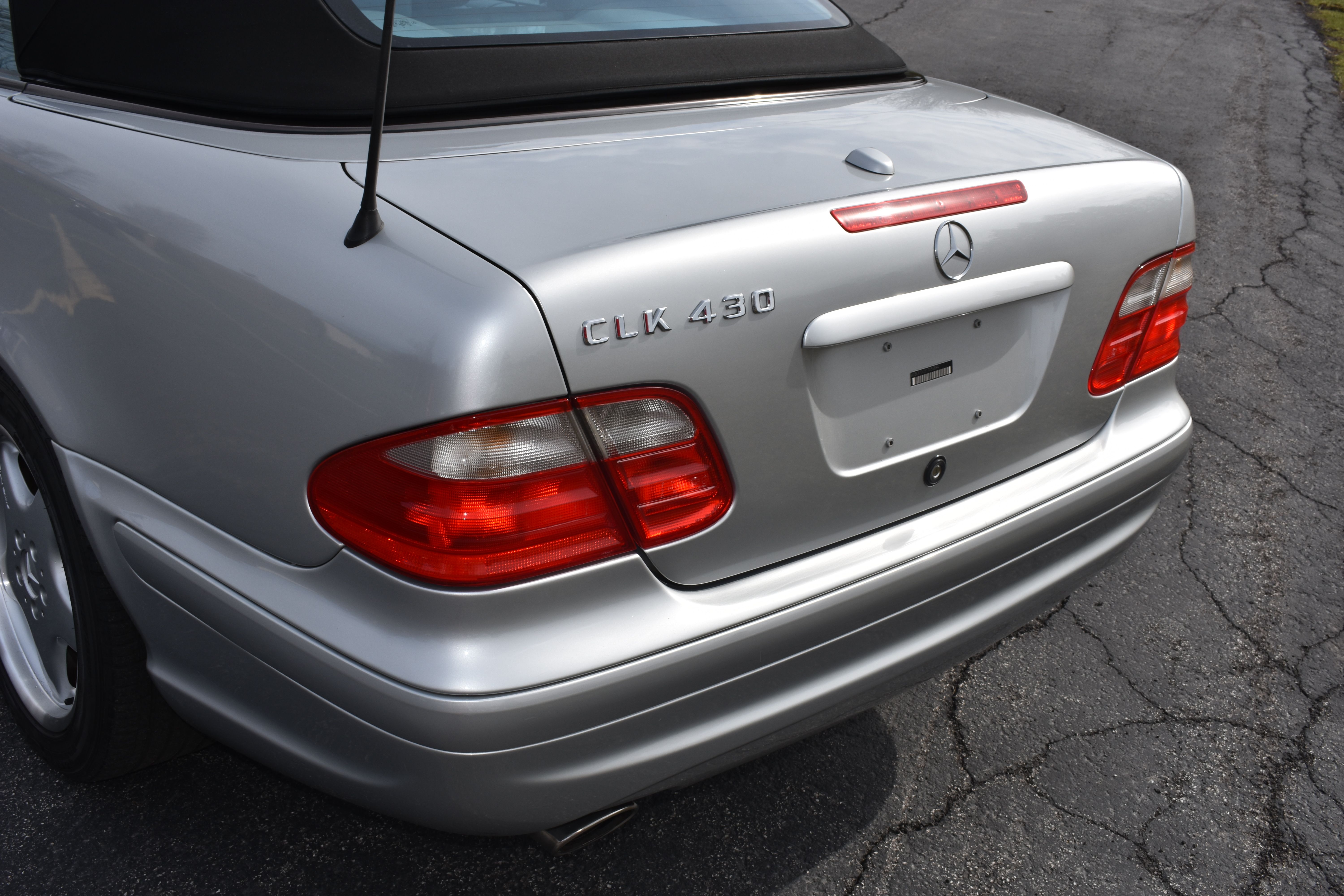 Used 2001 Mercedes-Benz CLK 430 Cabriolet image 36