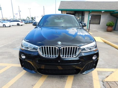 Used 2018 BMW X4 xDrive28i AWD/4WD image 3