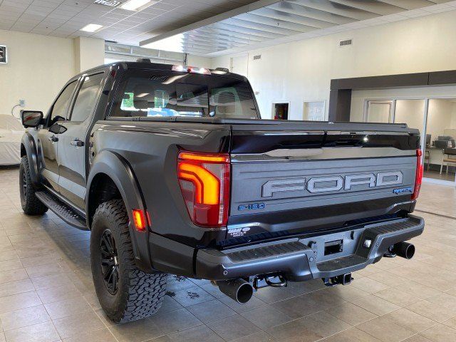 Certified 2025 Ford F150 Raptor AWD/4WD image 5