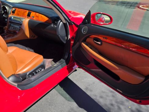 Used 2005 Lexus SC 430 image 29