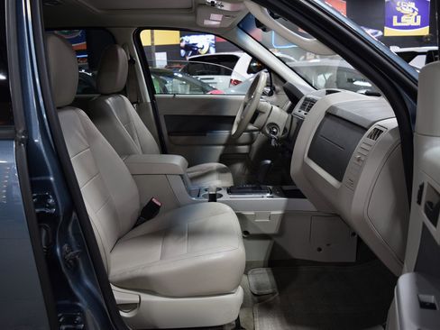 Used 2011 Ford Escape XLT image 22