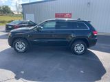 Used 2018 Jeep Grand Cherokee Laredo image 4