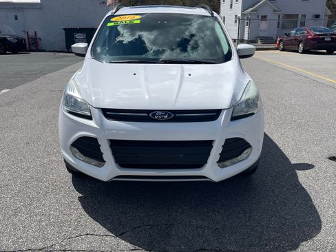 Used 2016 Ford Escape 4WD SE image 1