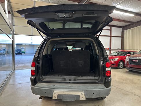 Used 2007 Ford Explorer XLT image 7