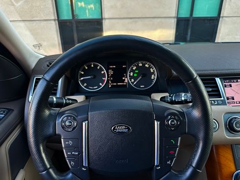 Used 2013 Land Rover Range Rover Sport HSE Sport Utility 4D AWD/4WD image 34