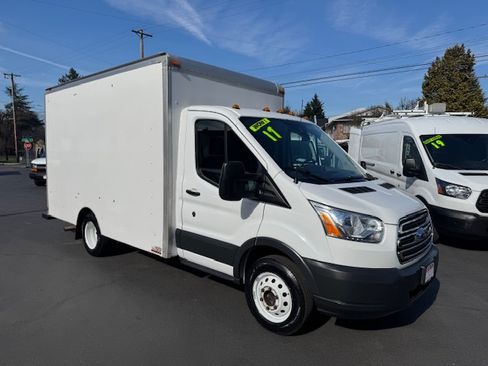 Used 2017 Ford Transit 350 image 1