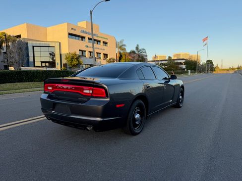 Used 2014 Dodge Charger AWD/4WD image 4